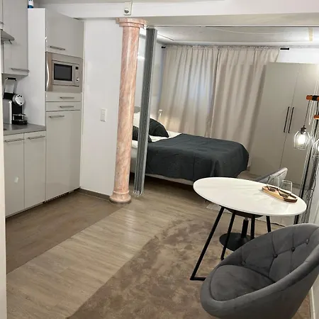 Kirchheim Apartamento *